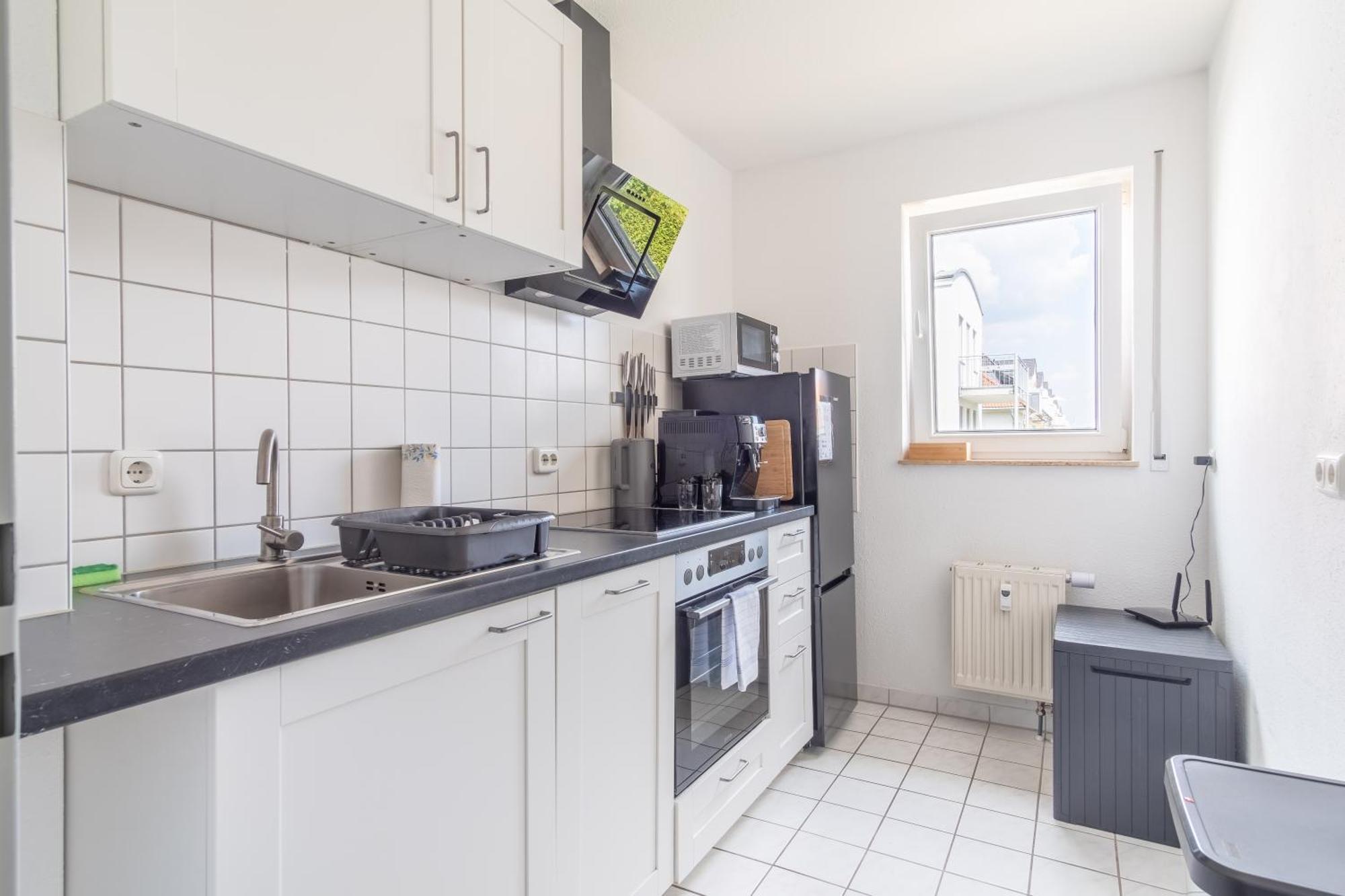 Ferienwohnung Arbeitsplatz, Balkon, Tiefgarage nähe neue Messe Leipzig Exterior foto